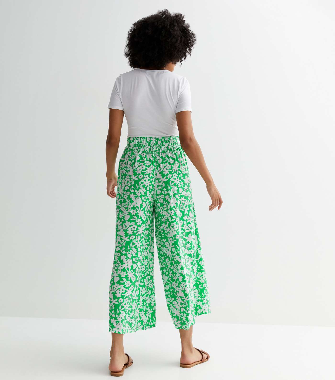 Tall Green Floral Wide Leg Crop Trousers Image 4