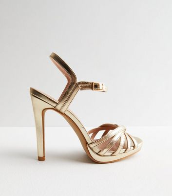 Strappy on sale heels 2019