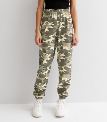 Girl hotsell camo joggers