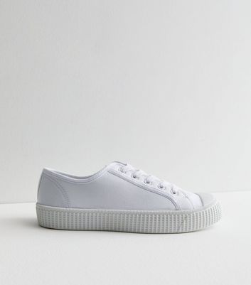 New look white cheap canvas trainers