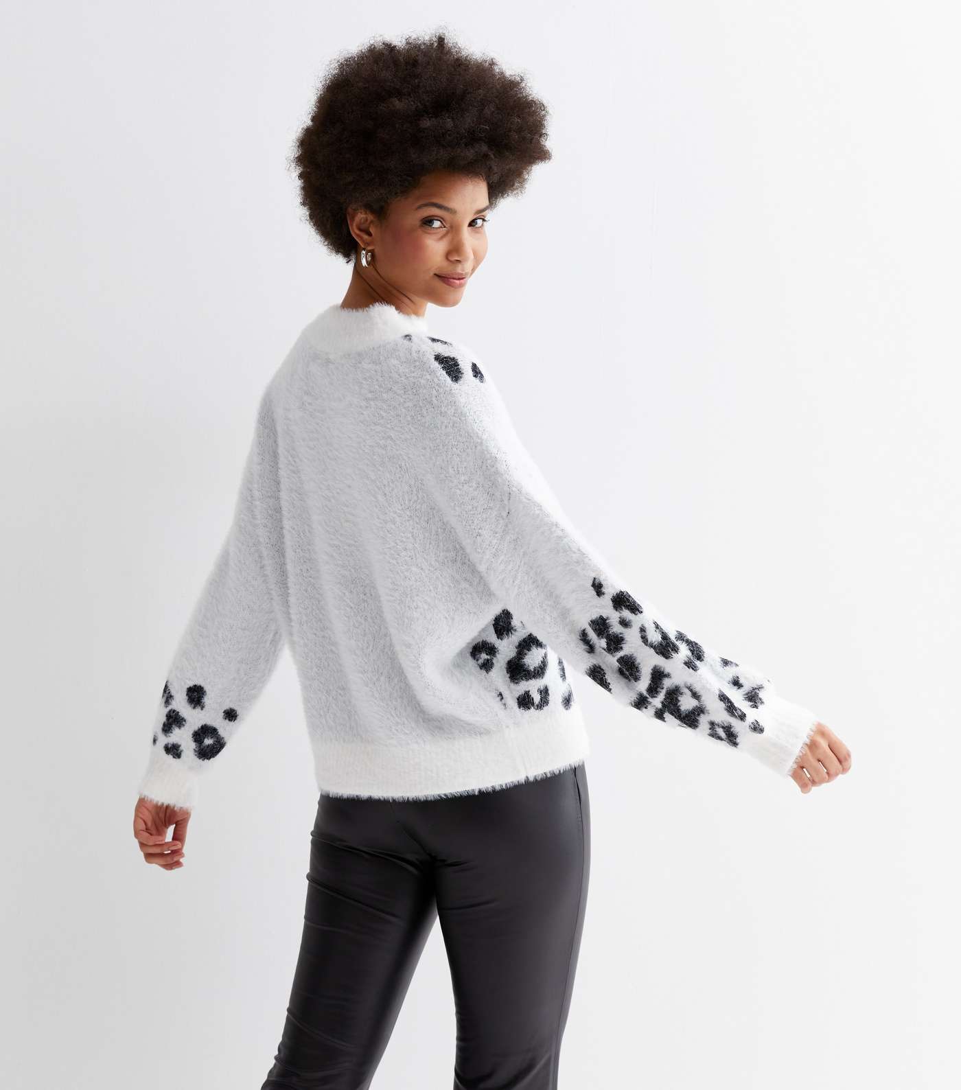 Sunshine Soul White Leopard Print Fluffy Knit Jumper Image 4