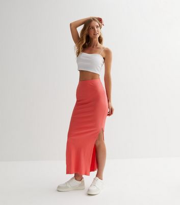 Coral skirt 2024