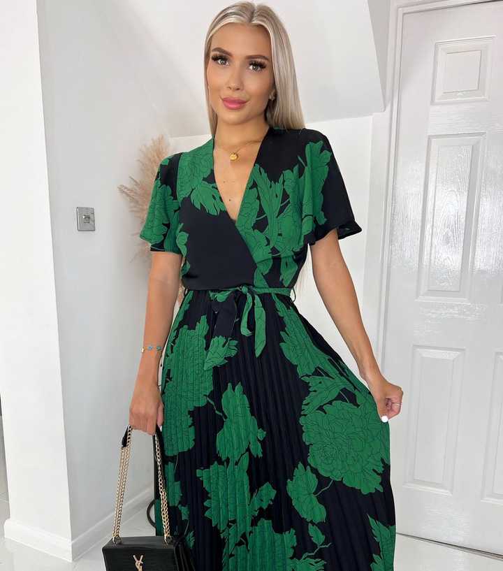 emerald green floral pleated midi dress