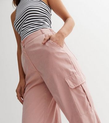 Campus Sutra Nude Pink Cuffed Hem Cargo Trousers - Campussutra