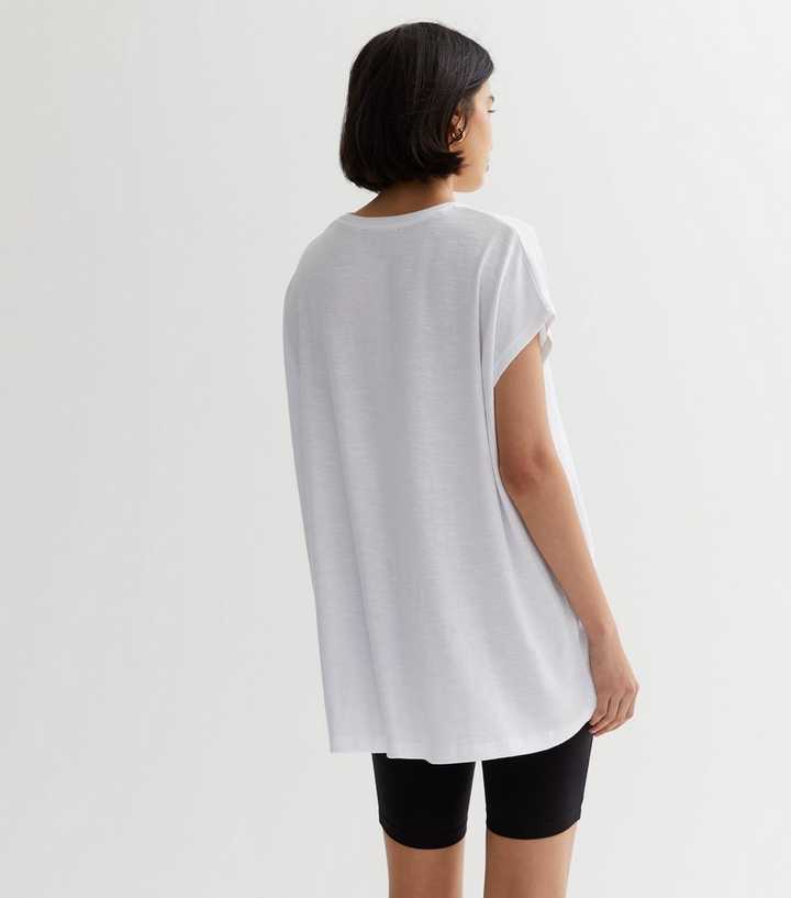 White Fine Knit Dip Hem T-Shirt