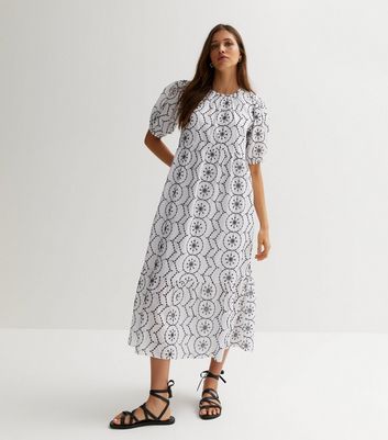 White embroidered 2024 midi dress