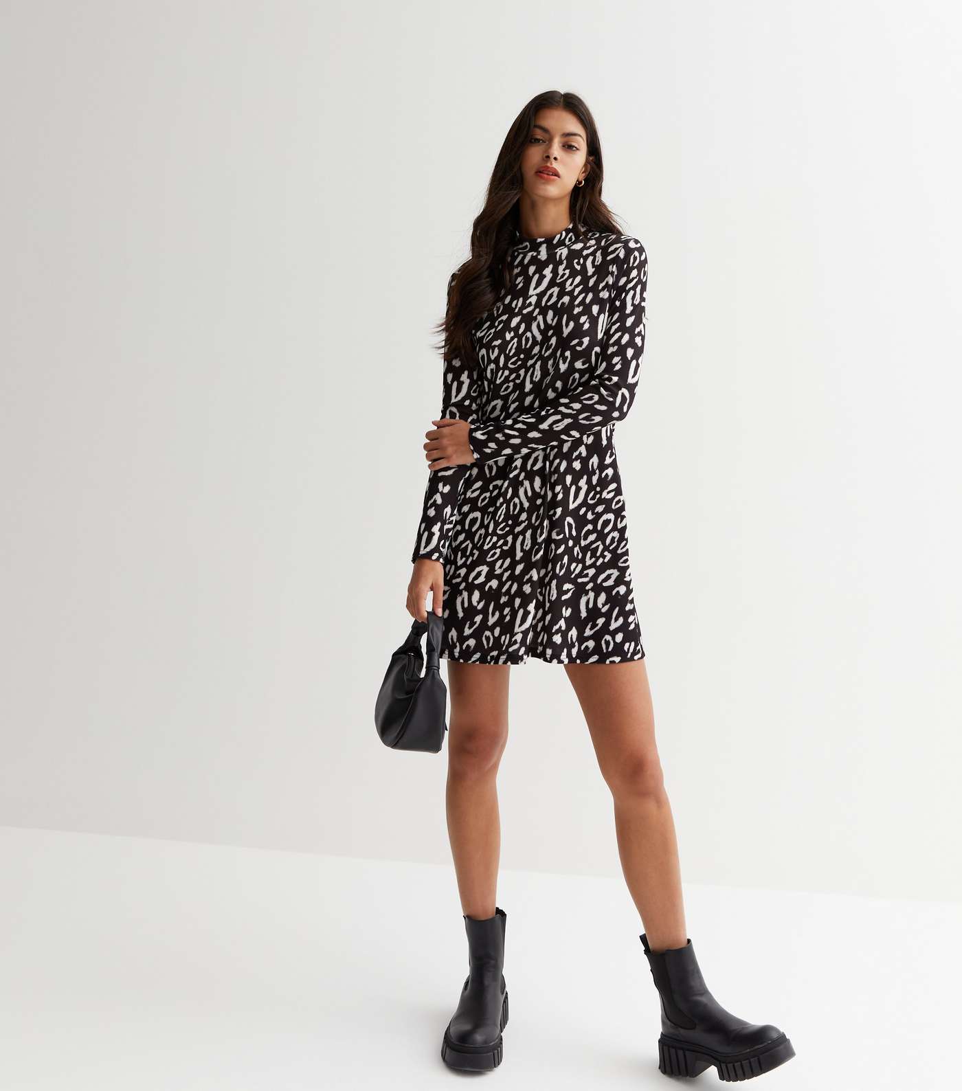Black Leopard Print Jersey Mini Shift Dress Image 3