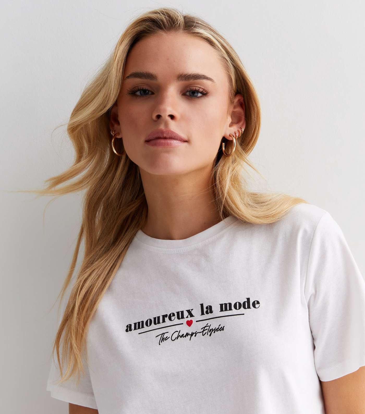 Petite White Amoureux La Mode Logo T-Shirt
