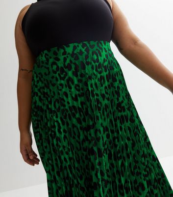 Curves Green Leopard Print Satin Pleated Midi Skirt New Look