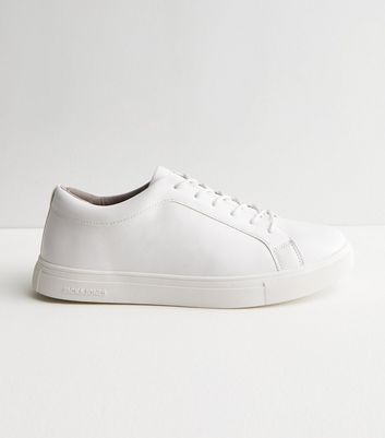 New look classic hot sale trainer in white