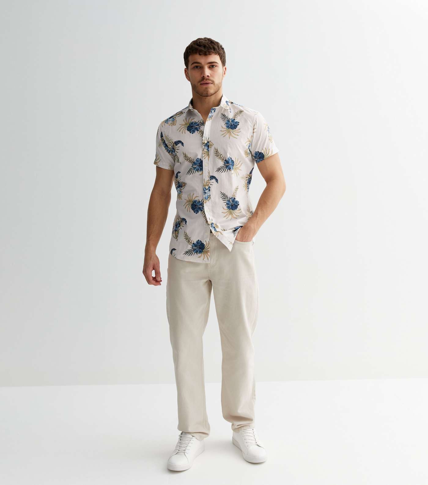 Jack & Jones White Tropical Floral Short Sleeve Shirt Image 2