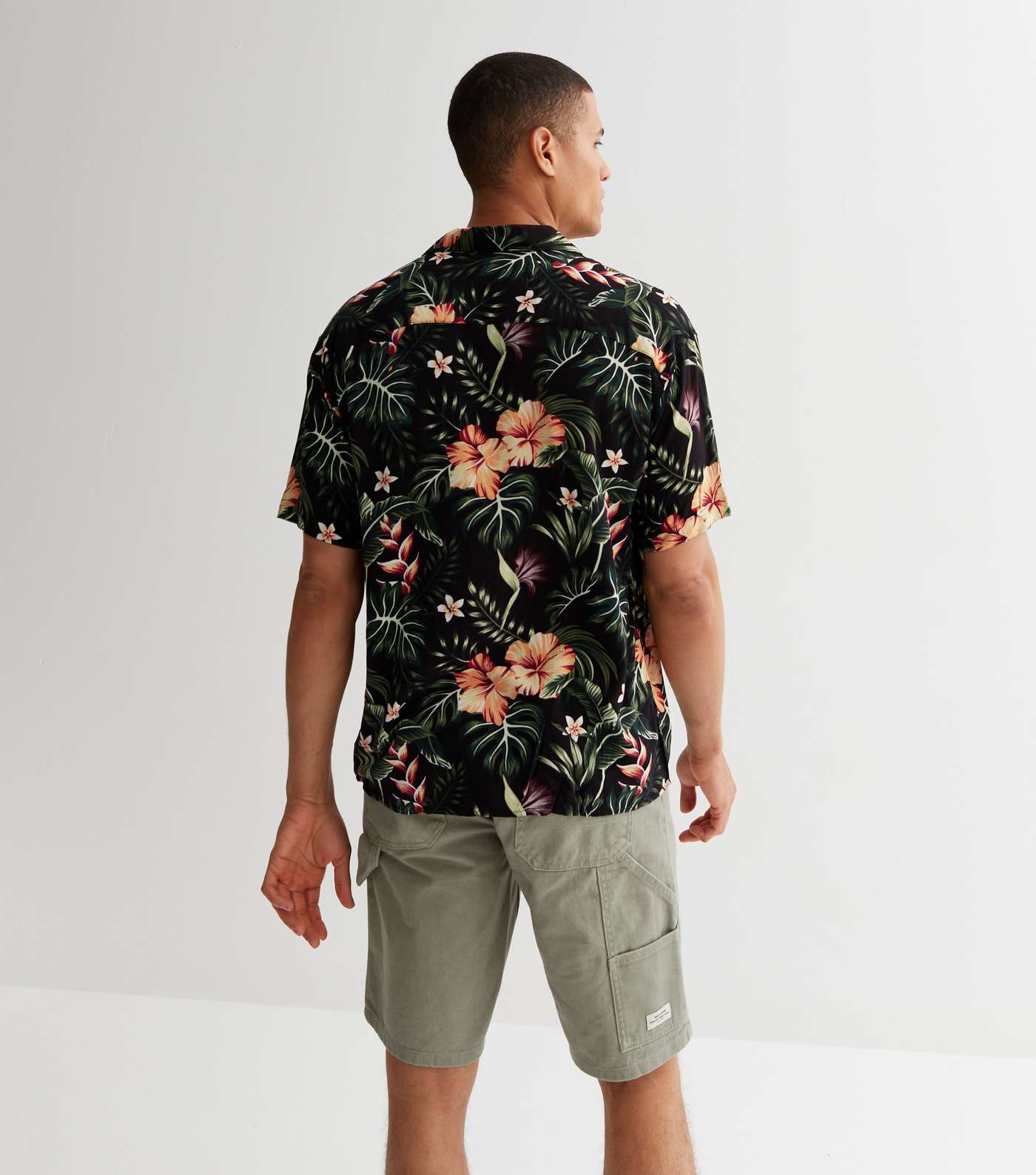 Jack & Jones Black Tropical Floral Short Sleeve Shirt Image 4