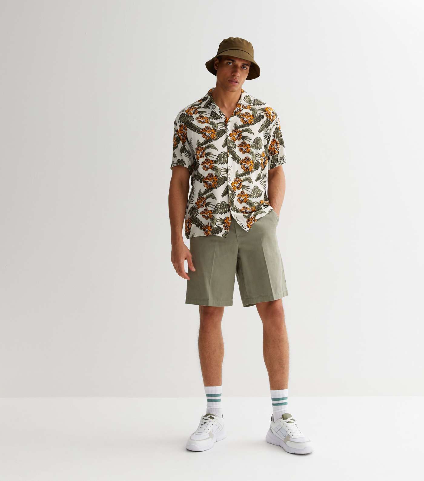 Jack & Jones White Tropical Floral Short Sleeve Shirt Image 3