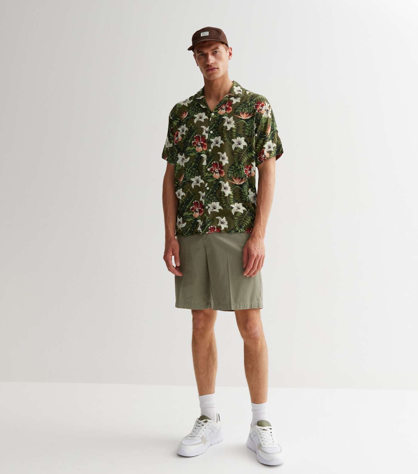 Jack & Jones Tropical Floral Short Sleeve Shirt Image 2