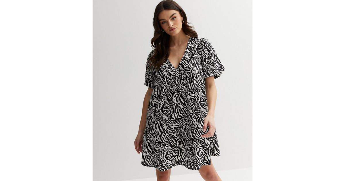 Black Short Puff Sleeve Shirt Dress with Smocking main image 1