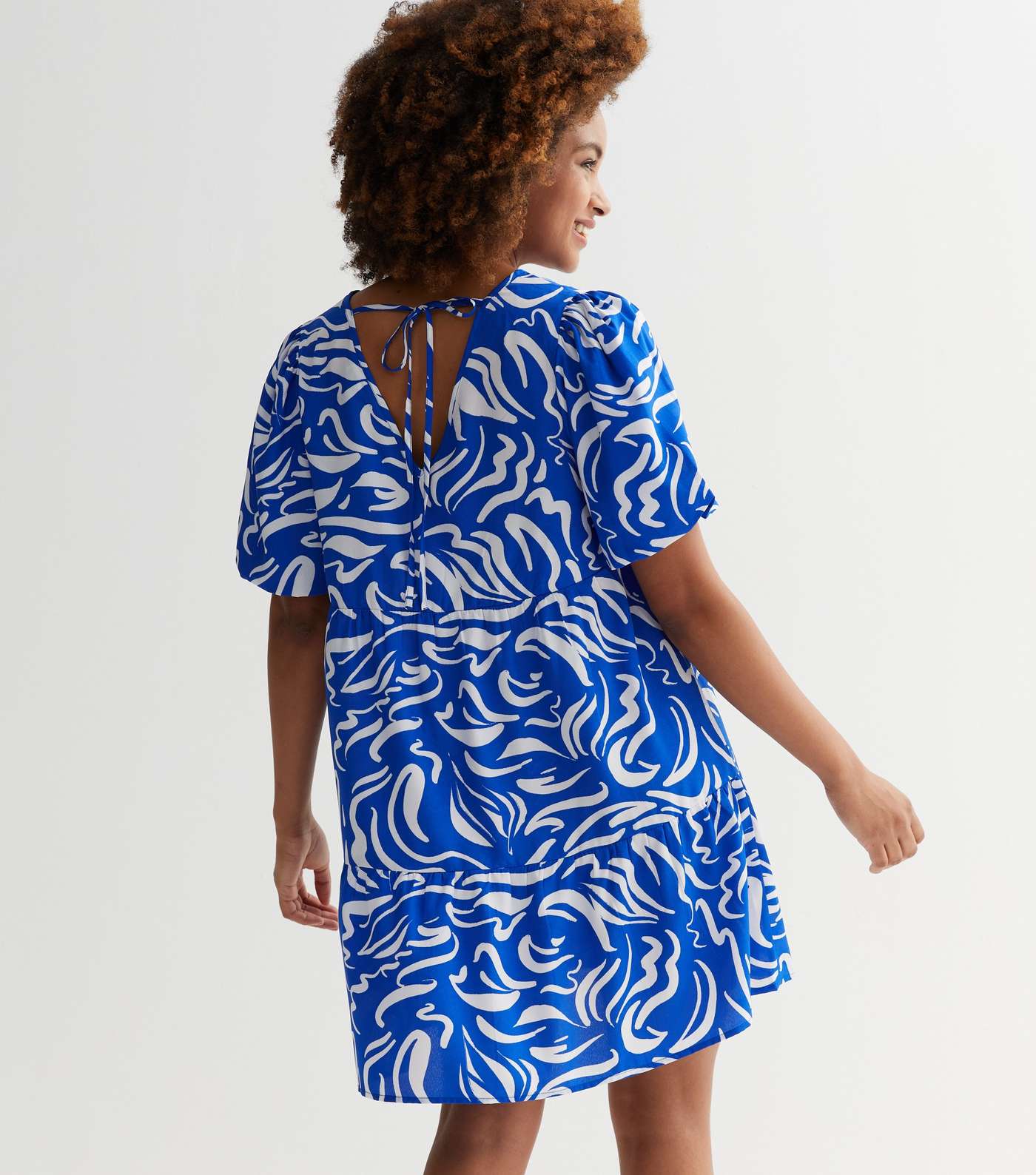 Blue Doodle Print Puff Sleeve Mini Smock Dress Image 4