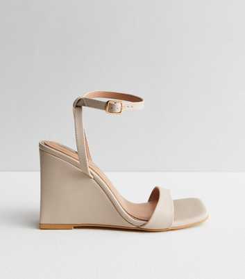 Little Mistress Off White Leather-Look Wedge Heel Sandals