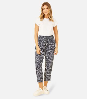 LinenBlend Ikat Printed Cropped Trousers