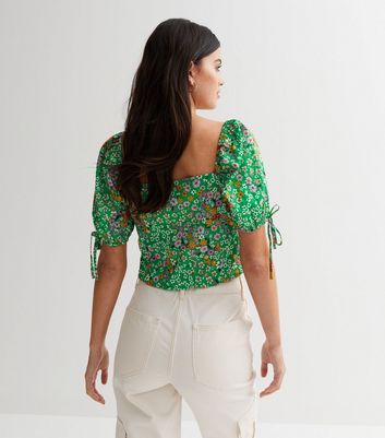 Green Ditsy Floral Sweetheart Crop Top New Look