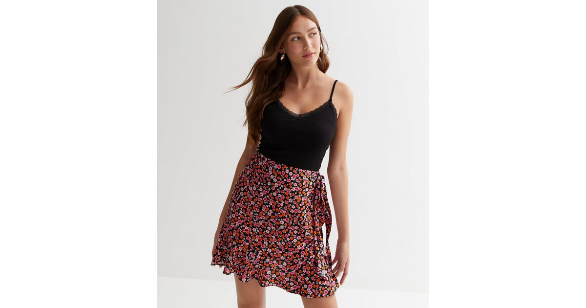 Black Ditsy Floral Ruffle Mini Wrap Skirt New Look