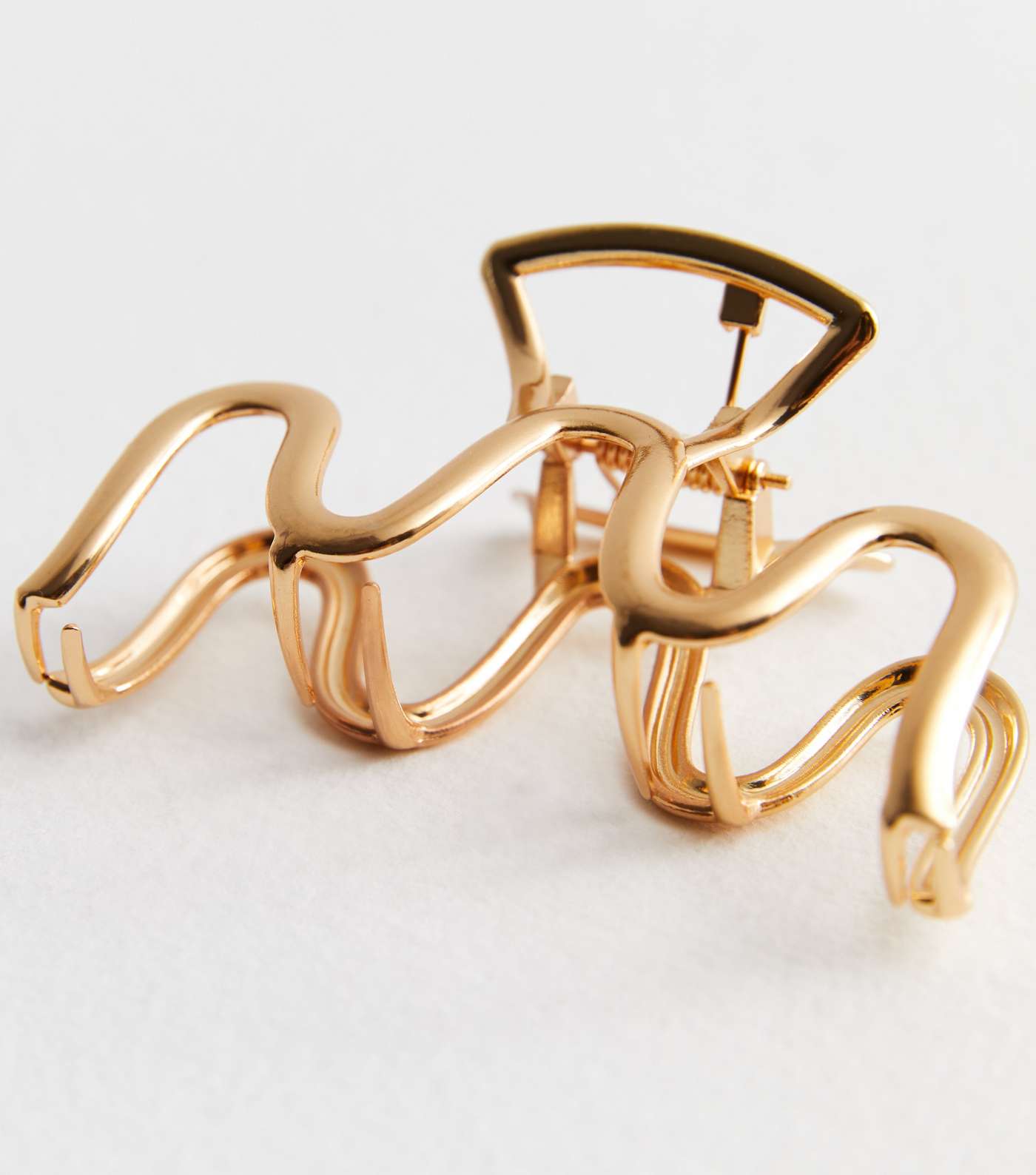 Gold Metal Squiggle Claw Clip Image 2