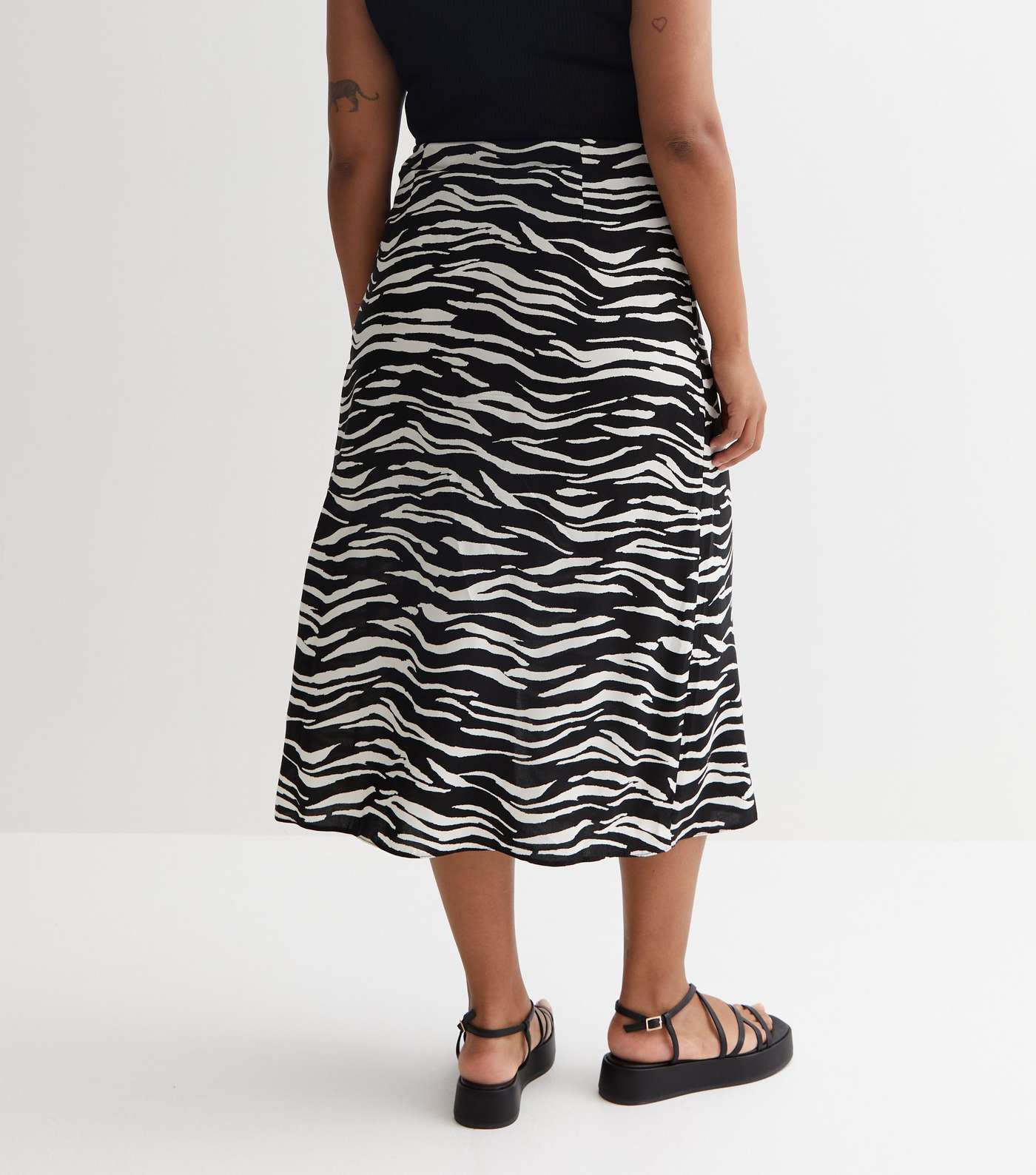 Black Zebra Print Split Hem Midi Skirt Image 7