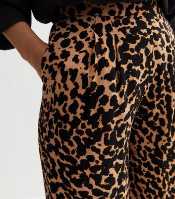 Sosandar Leopard Print Trousers Brown 8