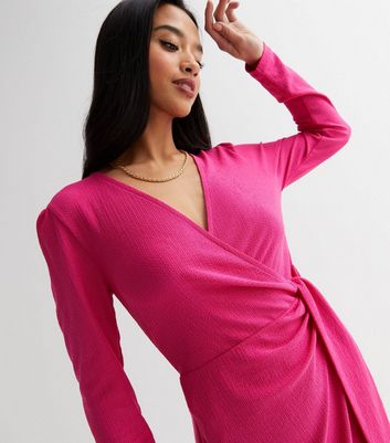 Petite Bright Pink Textured Long Sleeve Midi Wrap Dress New Look