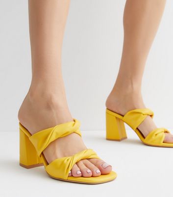 Yellow on sale mule heels