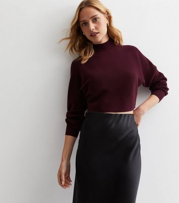 Burgundy Ribbed Knit Crop Jumper New Look