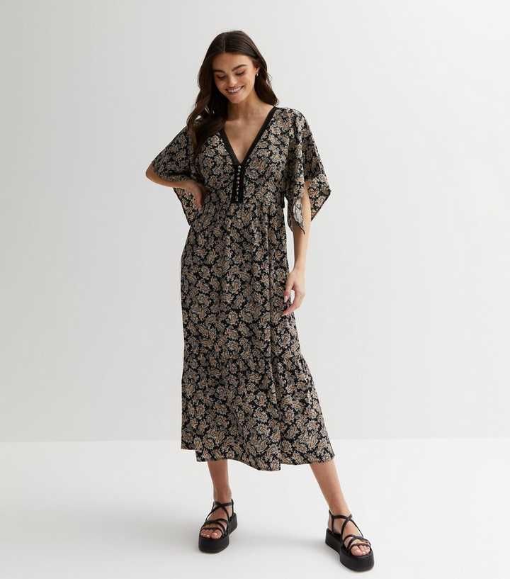 Blue Vanilla Black Paisley Kimono Sleeve Midi Dress | New Look
