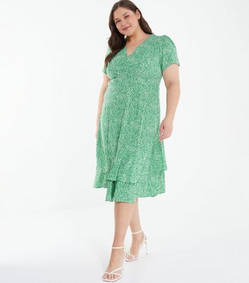 QUIZ Curves Light Green Abstract Tiered Frill Midi Dress New Look