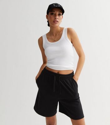 Long store jogging shorts