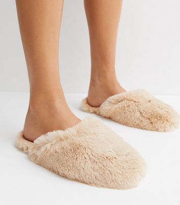 Loungeable Cream Faux Fur Slim Slippers