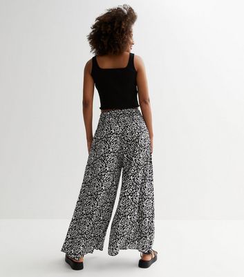 Leopard print deals pleated trousers