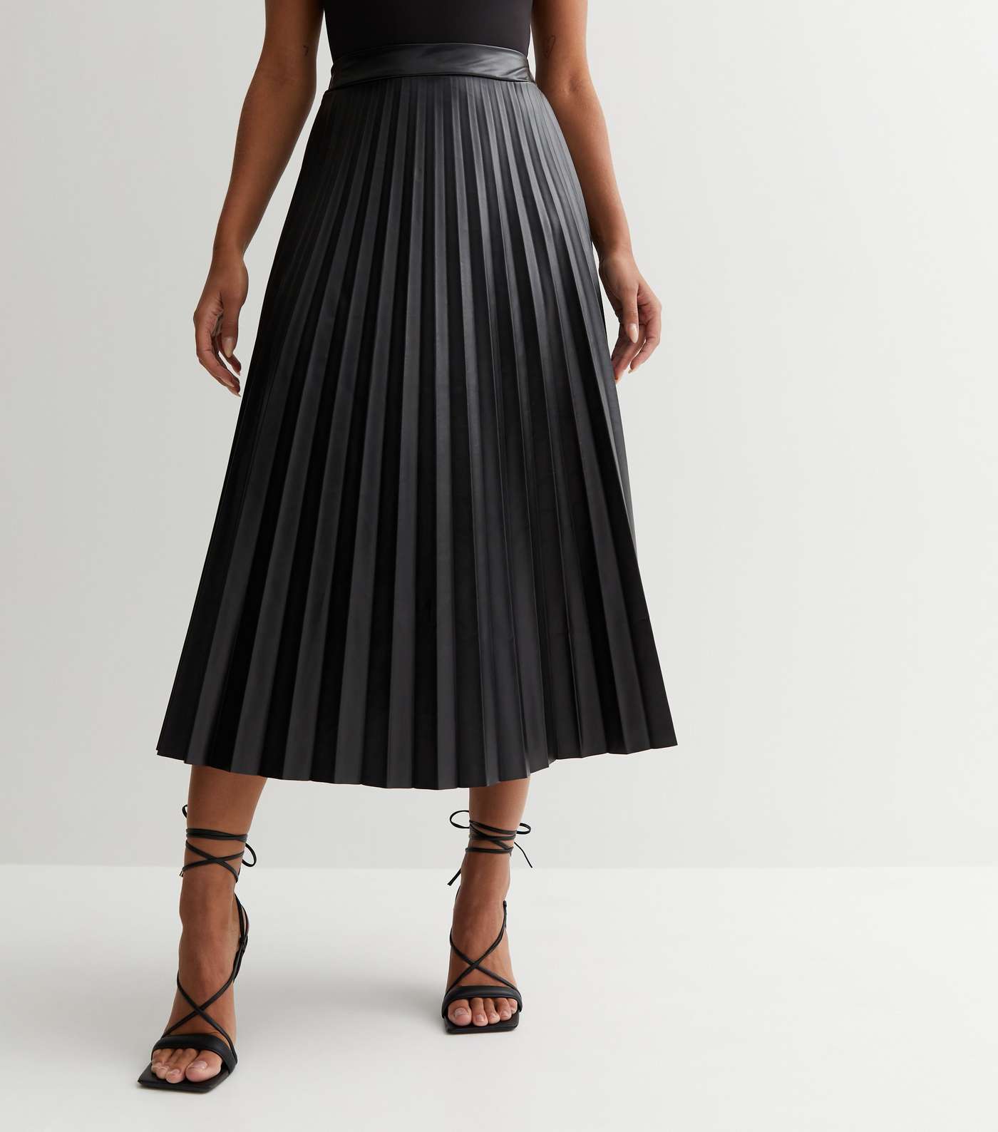 Black Leather-Look Pleated High Waist Midi Skirt Image 2