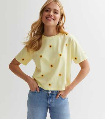 Pale Yellow Sunflower Embroidered Boxy T-Shirt