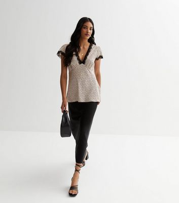 Off White Satin Lace Trim Blouse | New Look