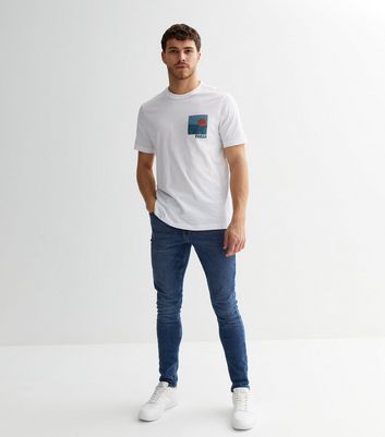 Men's Farah White Sun Chest Logo T-Shirt New Look