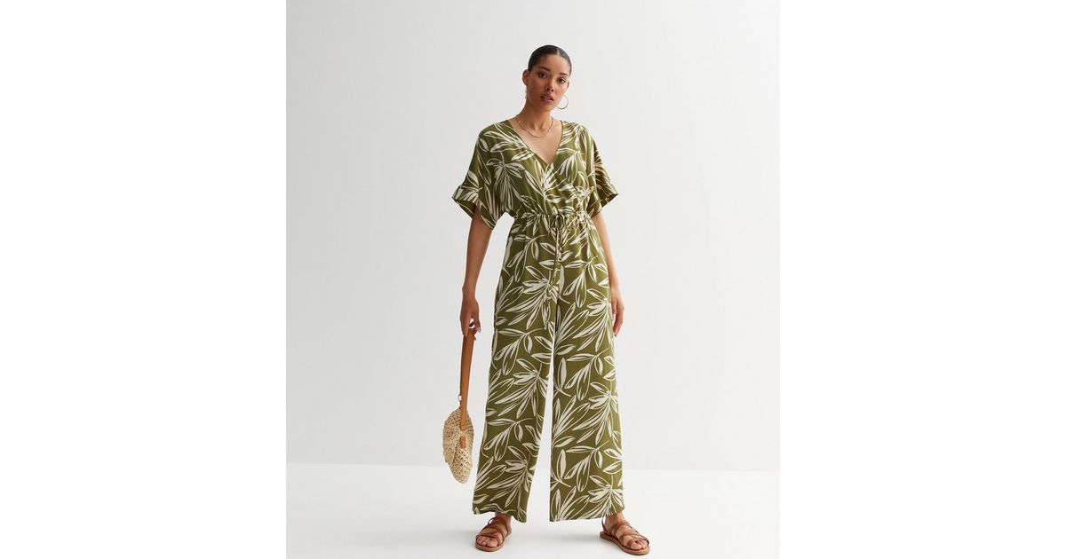 Green Leaf Print Tie Waist Jumpsuit New Look