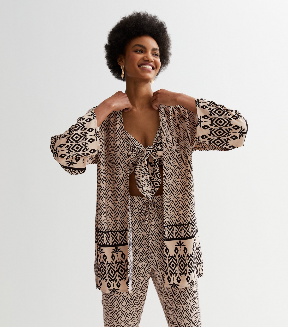 Women's Off White Abstract Pattern Midi Kimono New Look