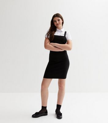 Black school hot sale pinafore age 15