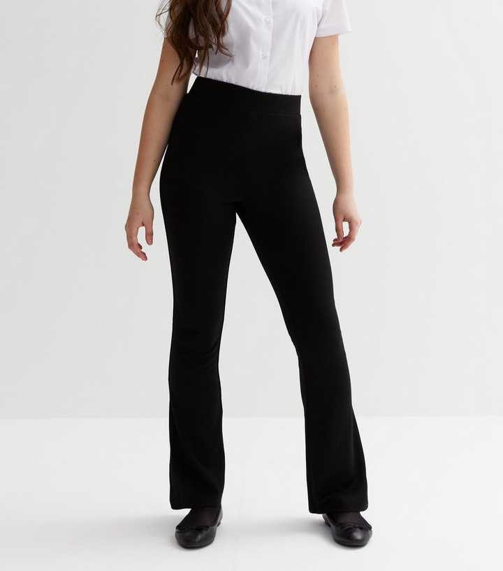 https://media2.newlookassets.com/i/newlook/863997801M1/girls/girls-clothing/girls-trousers/girls-black-jersey-flared-trousers.jpg?strip=true&qlt=50&w=720