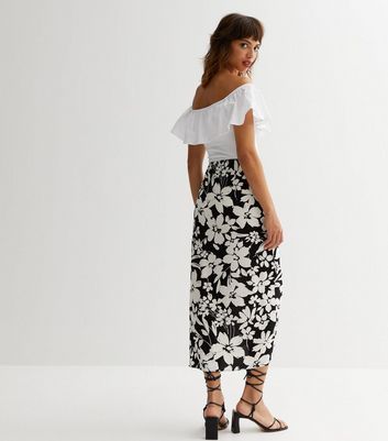 Flower skirt outlet black and white