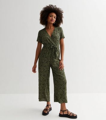 Green leopard print sales jumpsuit new look