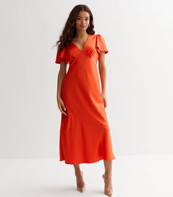 Petite Orange Satin Flutter Sleeve Midi Dress New Look