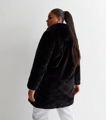 Curves Black Faux Fur Hooded Jacket New Look