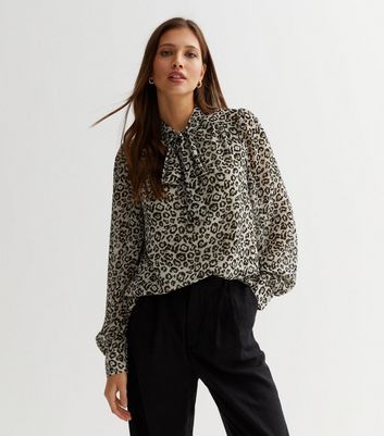 Gini London Black Leopard Print Tie High Neck Blouse New Look