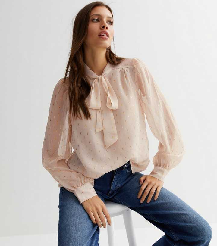 https://media2.newlookassets.com/i/newlook/865396013/womens/clothing/tops/gini-london-cream-metallic-spot-chiffon-tie-neck-blouse.jpg?strip=true&qlt=50&w=720