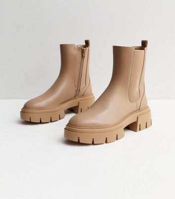 Platform hot sale cleated boots